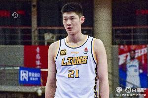 开云网站-不会还是这吧22年季后赛胡金秋被富兰克林撞倒 脾脏破裂&amp;出血