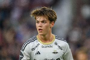 开云线上入口-英媒：阿斯顿维拉即将击败阿森纳，签下挪威中场新星尼潘