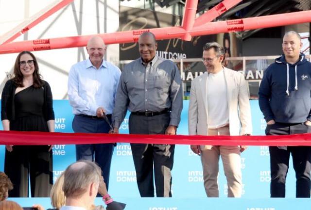 开云线上入口-快艇搬进20亿球馆摆脱湖人阴影！谁是洛城之王？