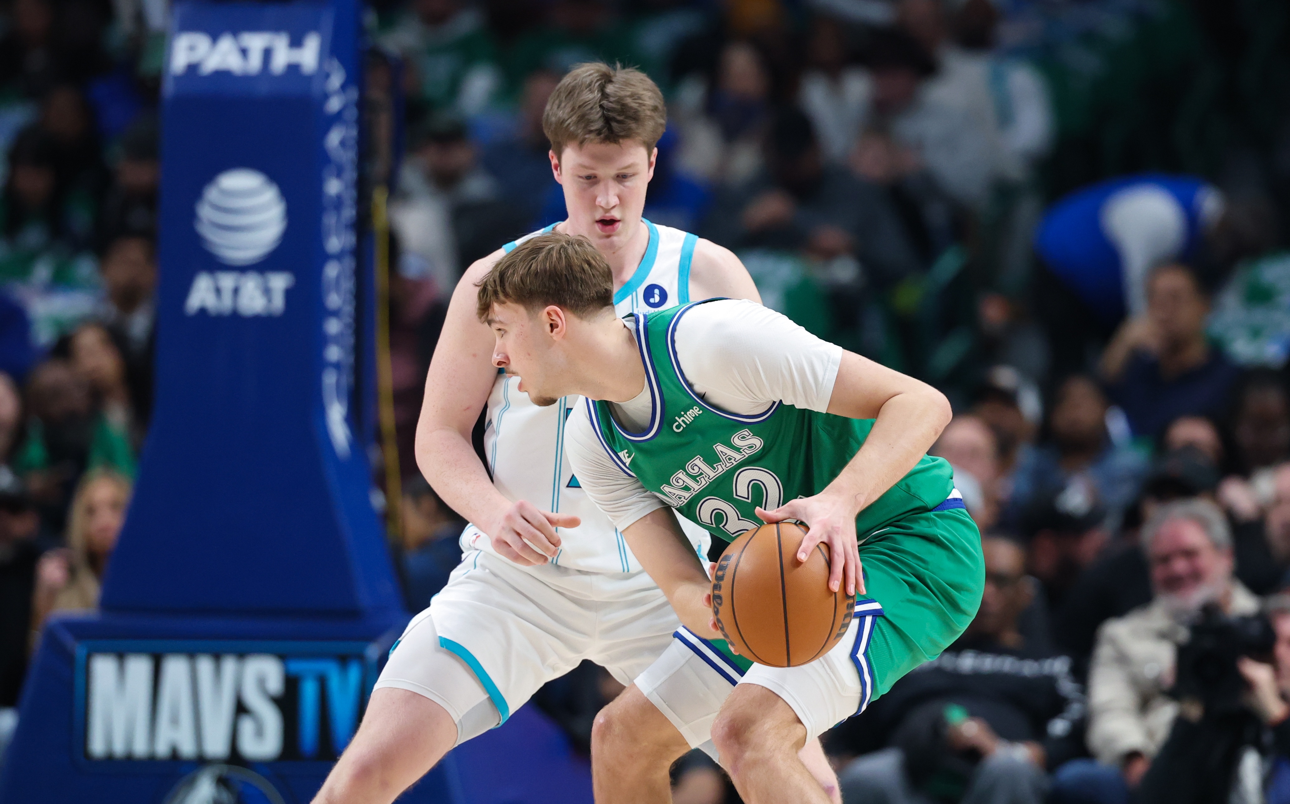 开云登录网址入口-【菜鸟】弗拉格连场45分欲抢回最佳新秀 克尼佩尔14投4中仅11分