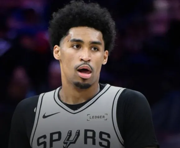 开云网站-马刺官方：迪伦-哈珀因左手拇指伤势缺席对阵掘金剩余比赛